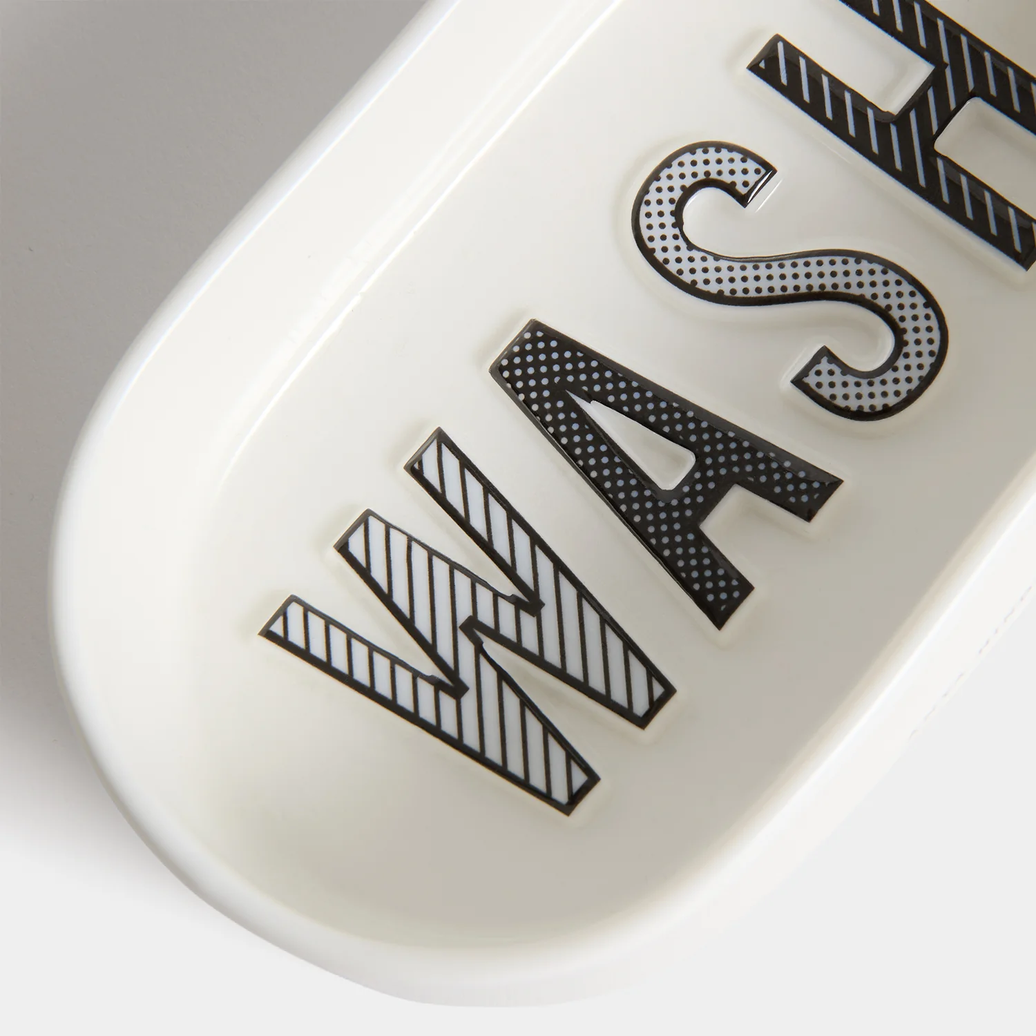 Eyes Bathroom Set - Image 4