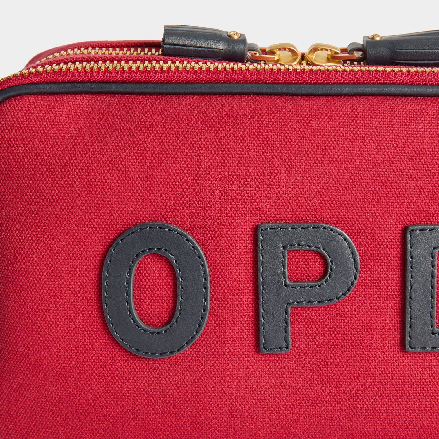 Bespoke Walton Washbag - Image 3