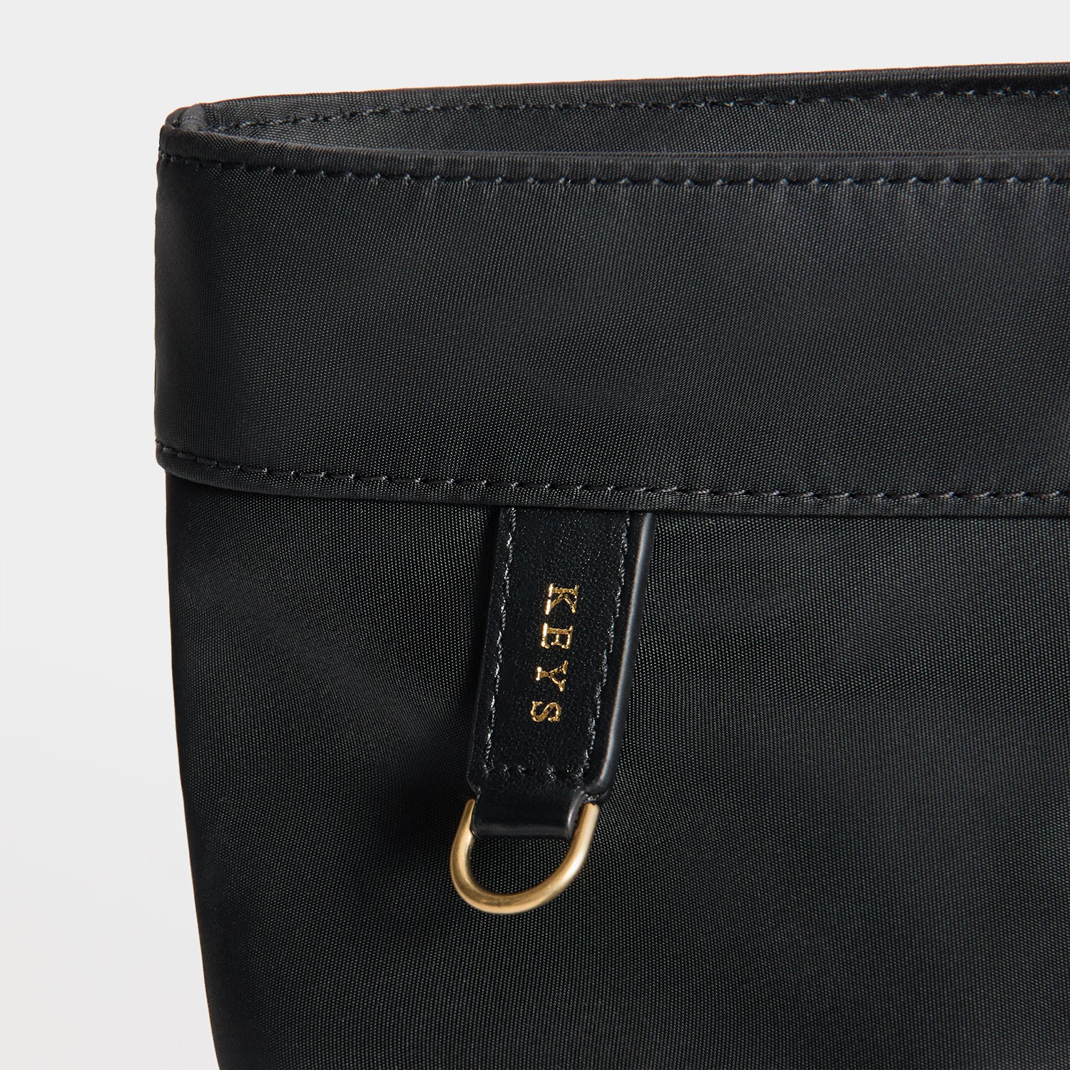 E/W Multi Pocket Tote - Image 6