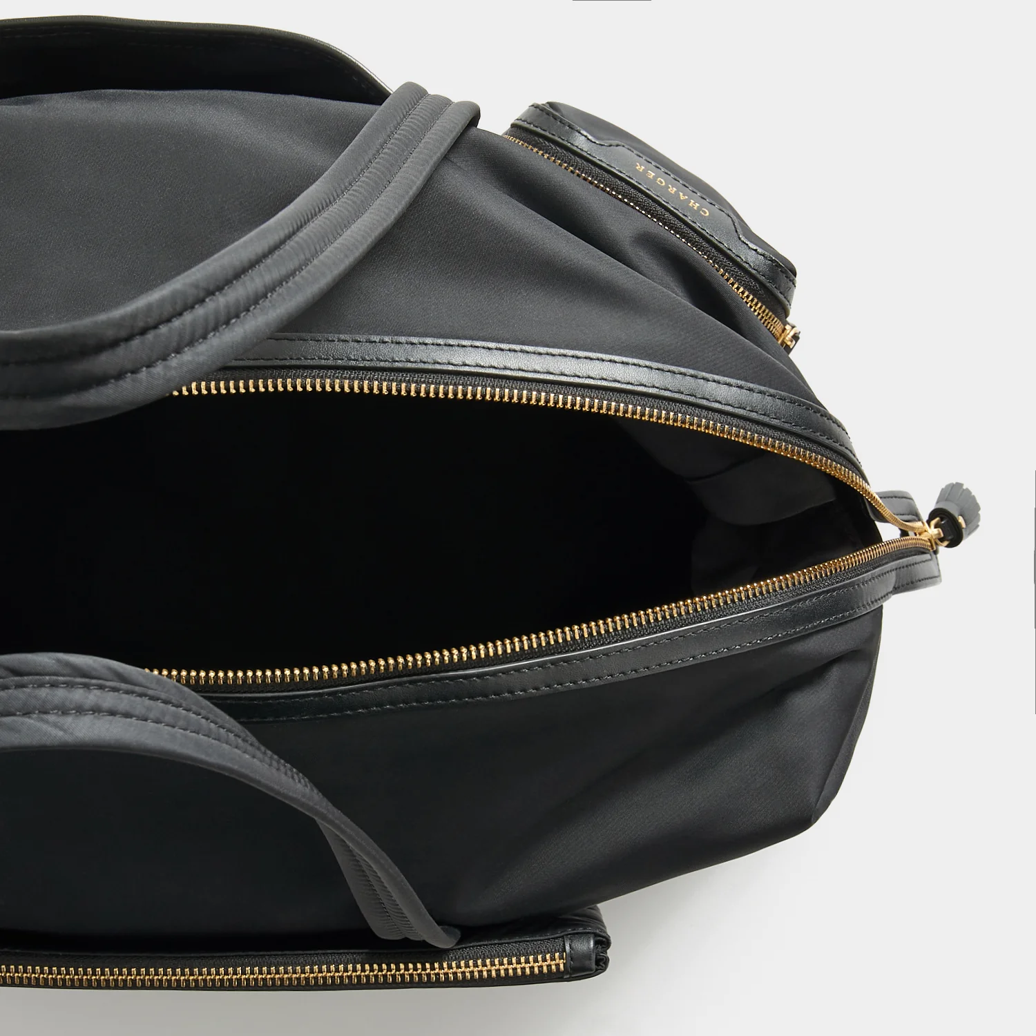 In-Flight Travel Bag - Image 15