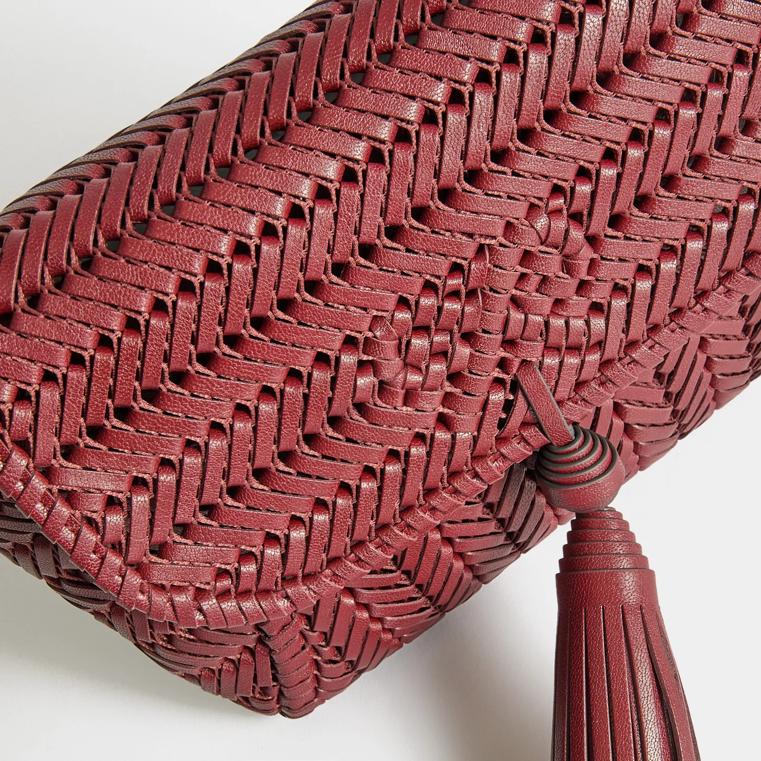 Neeson Tassel Shoulder Bag - Image 3